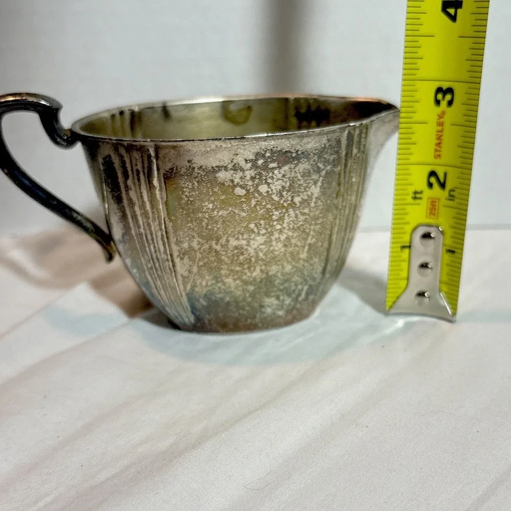 VTG Antique Wm Rogers 2460 Silver Plate Creamer Pitcher Art Deco Ribbed Patina